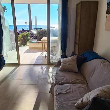 Ti Caz Kreol - Juan Plages Les Pieds Dans L'Eau Apartment Luaran gambar