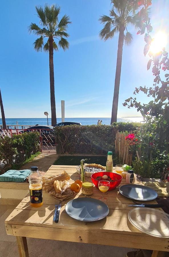 Ti Caz Kreol - Juan Plages Les Pieds Dans L'Eau Apartment Luaran gambar